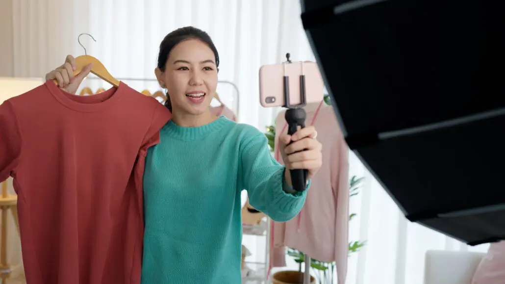 Asia vlogger woman influencer, SME retail store owner smile enjo - Bright Plugins What You Need to Know About TikTok for WooCommerce